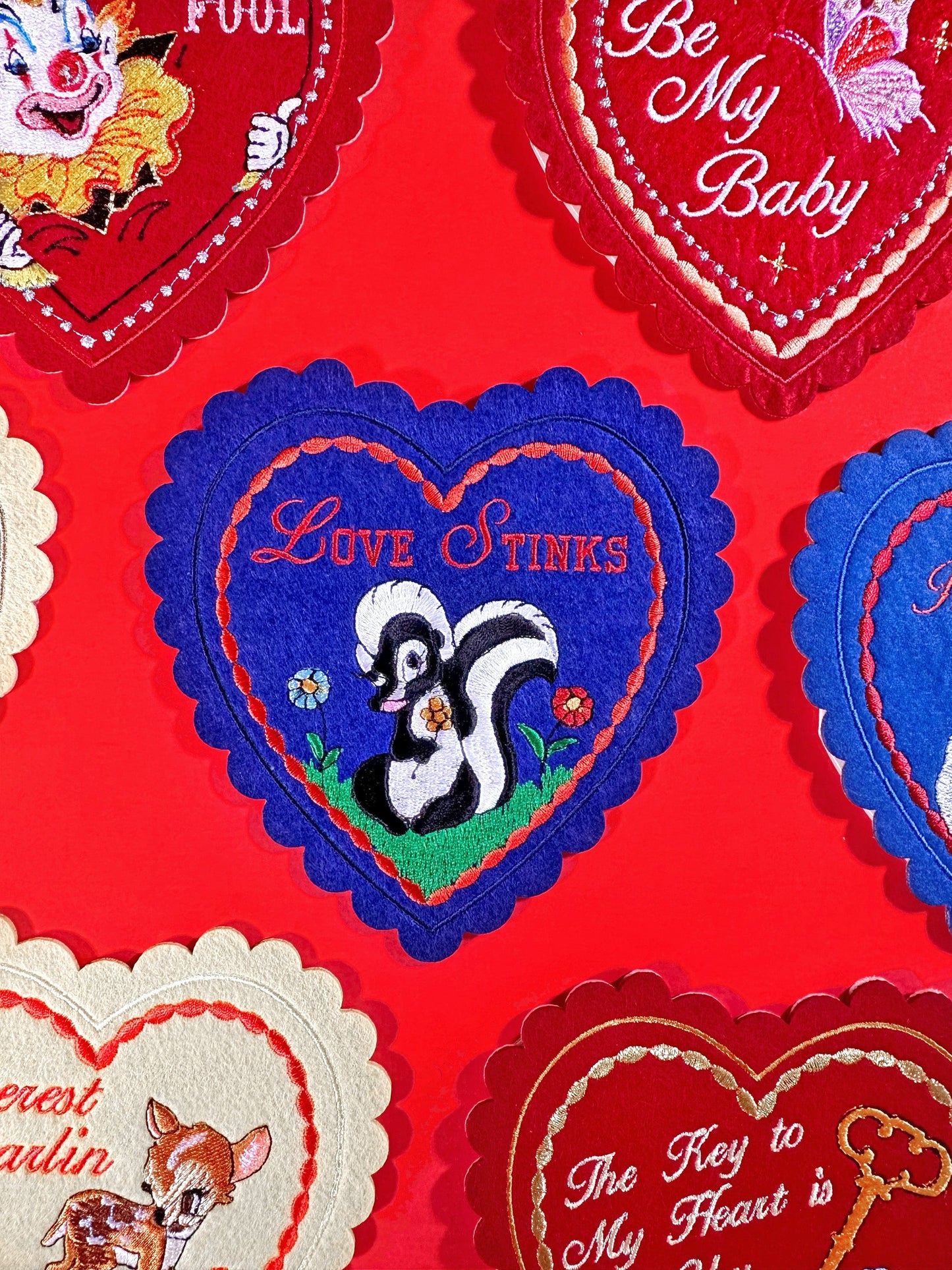 Love Stinks Doily Valentine (patch + card)